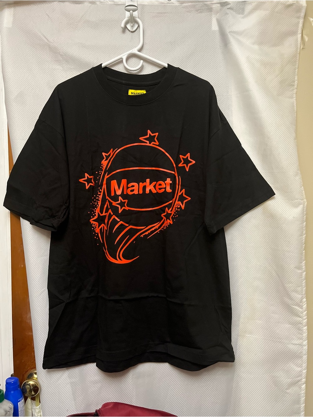 Market Black Tee with Red Graphic NEW Size XL